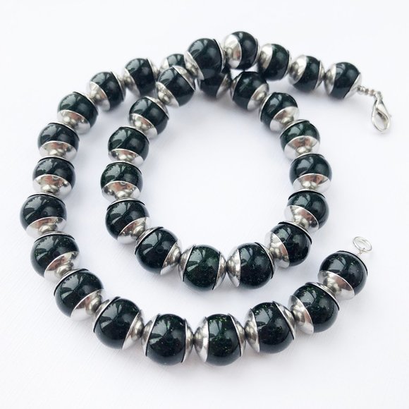 Deep green chunky necklace, statement casual necklace - Picture 8 of 15